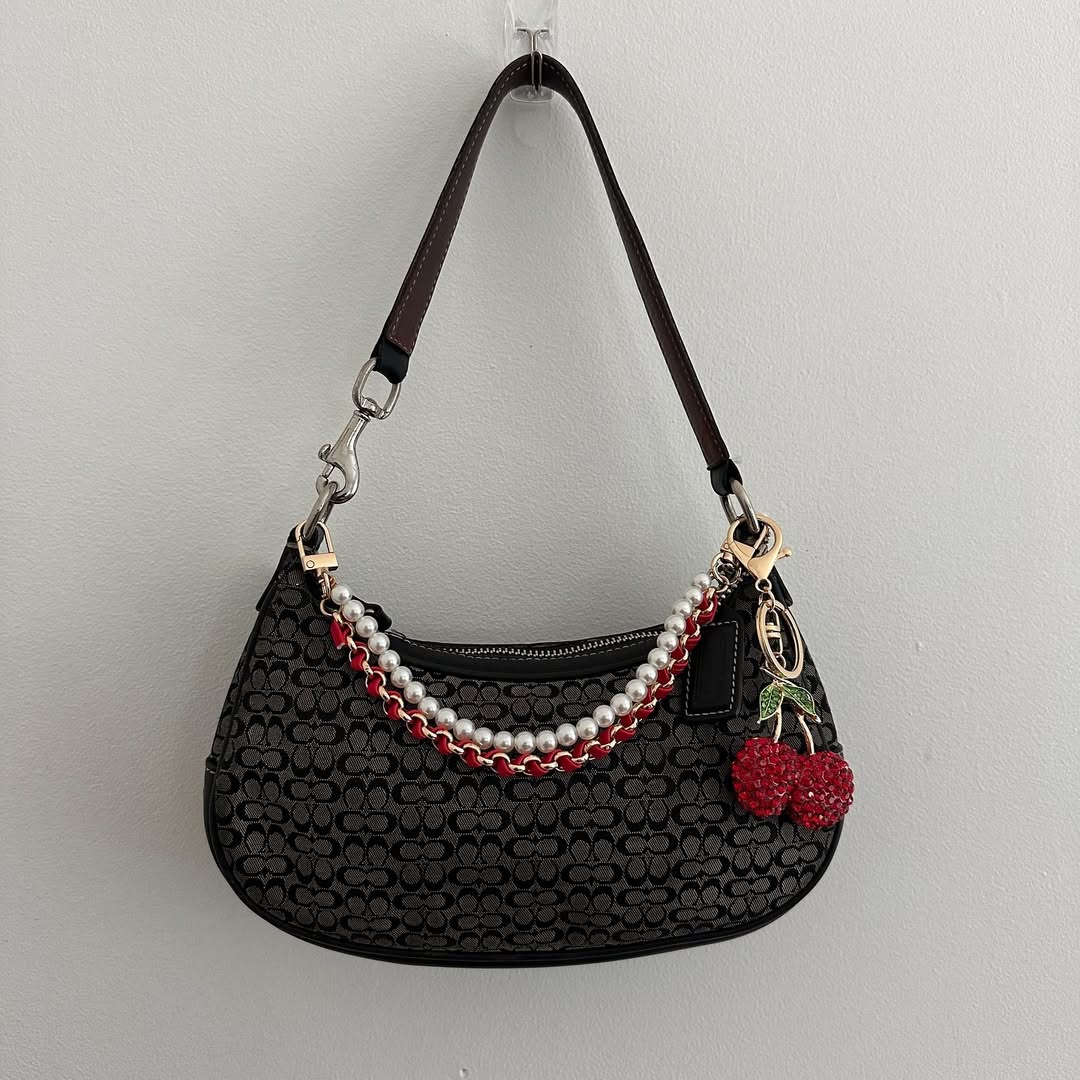 coutourecollective_1735776940_3536275739945722130_63553277075